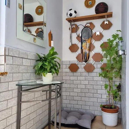 Cztery Katy Apartamento Drawno